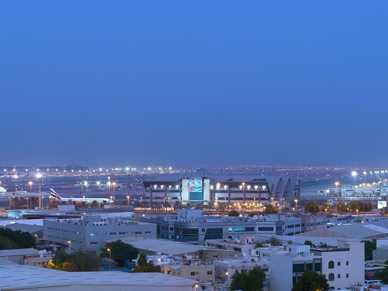 Hilton Garden Inn Dubai Al Muraqabat 3 - Exterior