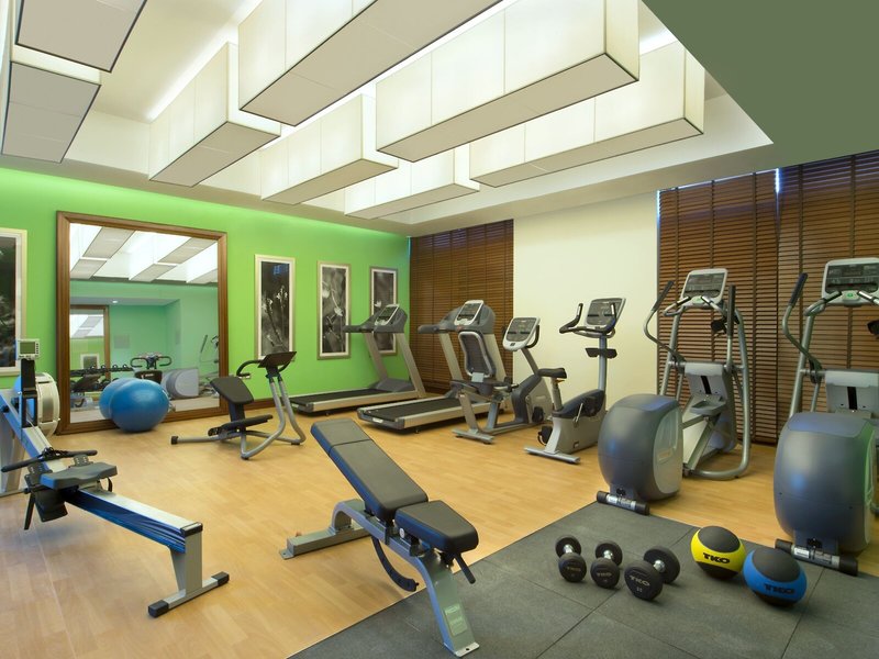Hilton Garden Inn Dubai Al Muraqabat 21 - Sports and leisure