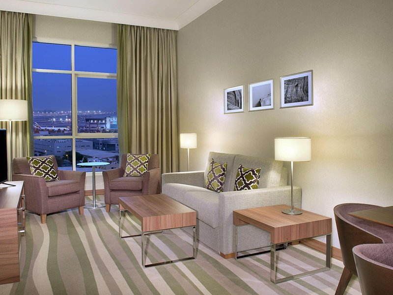 Hilton Garden Inn Dubai Al Muraqabat 23 - Room Example
