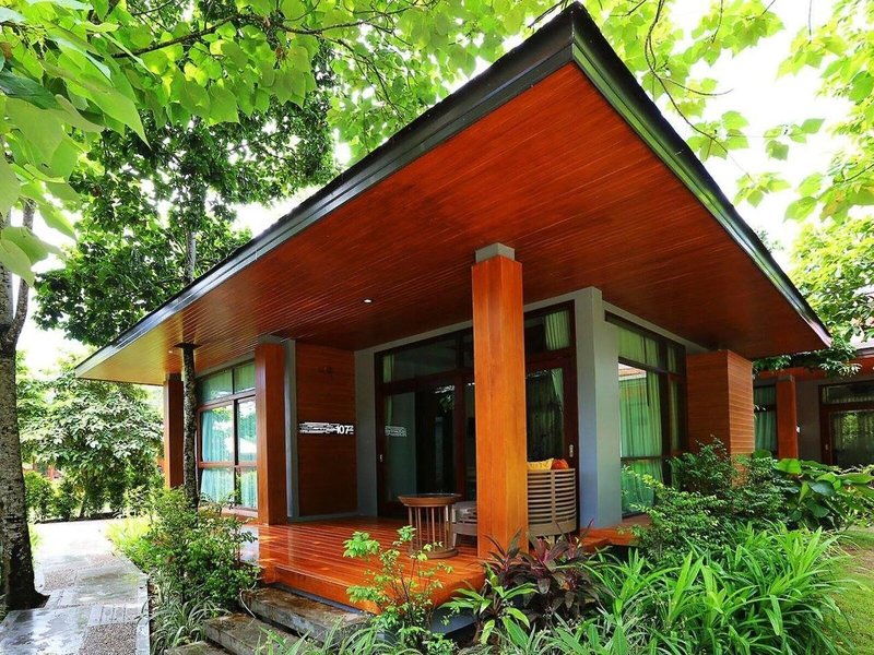 Akira Lipe Resort