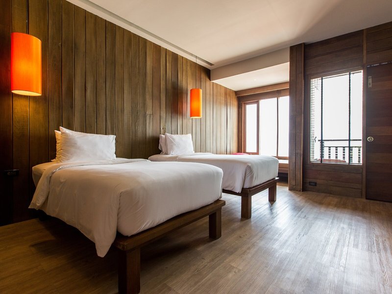Baan Ploy Sea 33