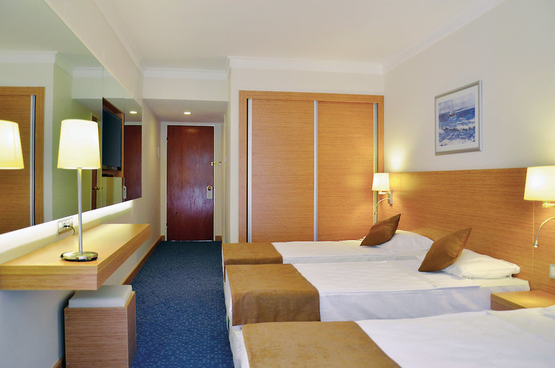 Club Hotel Grand Efe 3