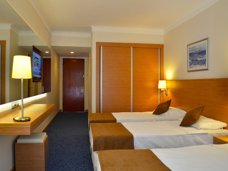 Club Hotel Grand Efe 18