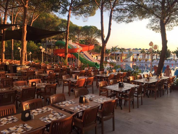 Club Hotel Grand Efe 4