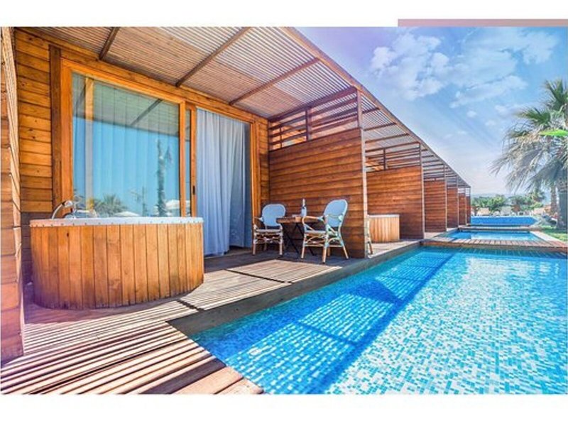 Risus Beach Resort Hotel 21