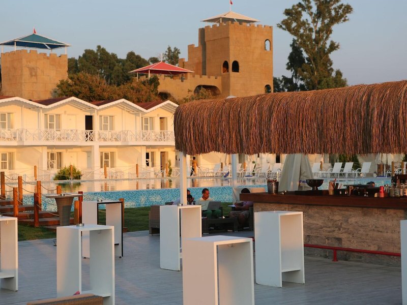 Risus Beach Resort Hotel 23