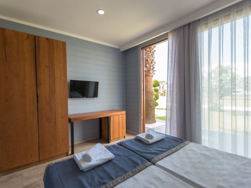 Risus Beach Resort Hotel 49