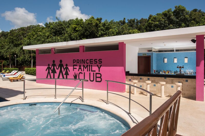 Family Club at Gran Riviera Princess All Suites & Spa Resort 25