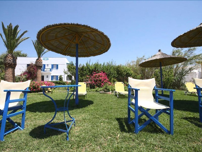 Agia Anna Studios & Apartments 11