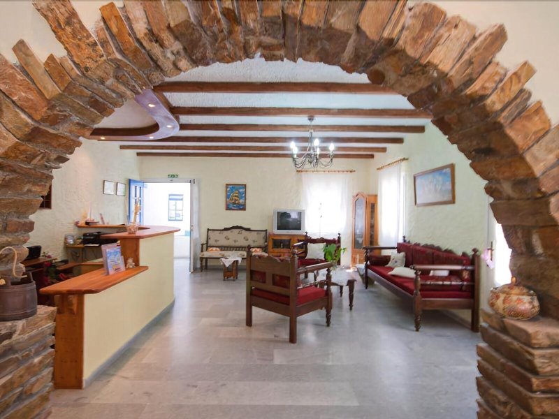 Agia Anna Studios & Apartments 15