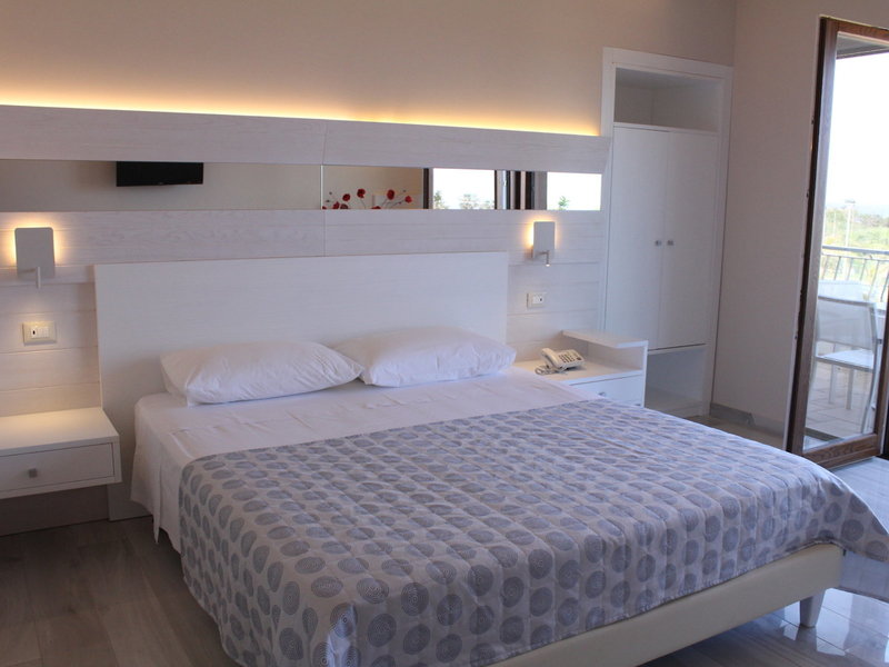 Borgo Donna Canfora 37