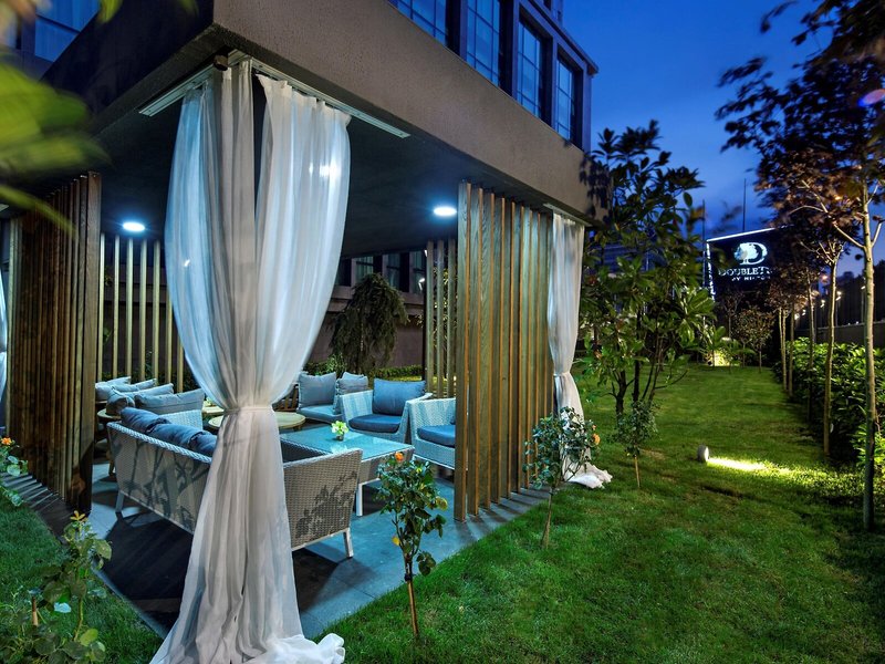 Doubletree By Hilton Istanbul - Piyalepasa 2