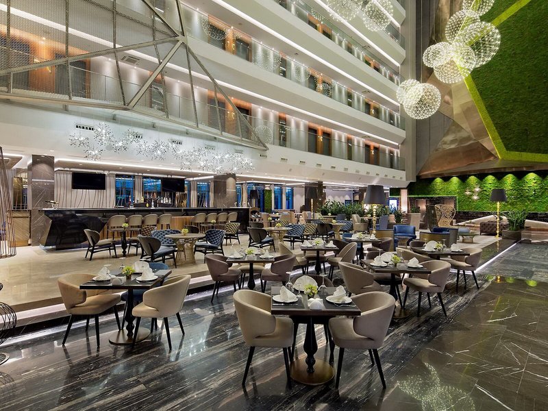 Doubletree By Hilton Istanbul - Piyalepasa 16