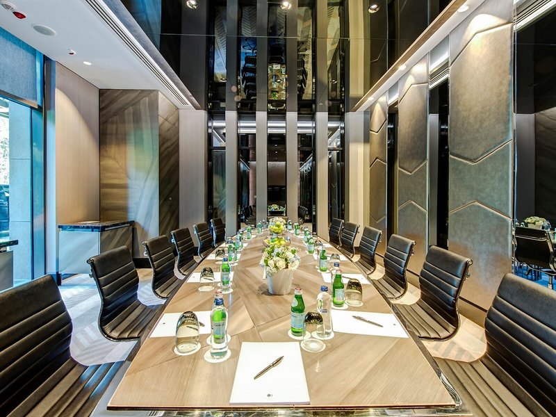 Doubletree By Hilton Istanbul - Piyalepasa 17