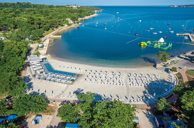 Lanterna Premium Camping Resort by Happy Camp 2
