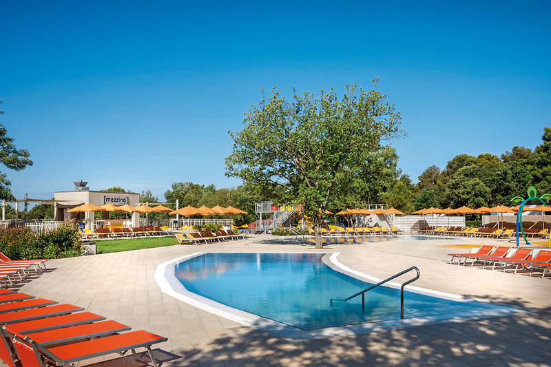 Lanterna Premium Camping Resort by Happy Camp 4
