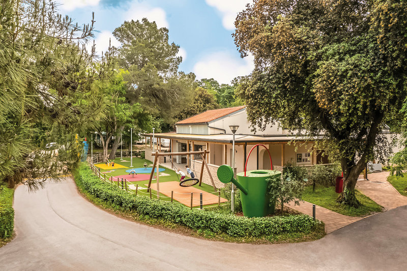 Lanterna Premium Camping Resort by Happy Camp 8