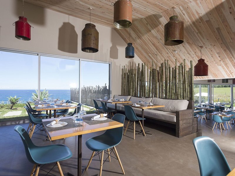 Santa Barbara Eco Beach Resort 36