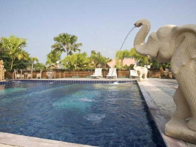 Inrawadee Resort 6