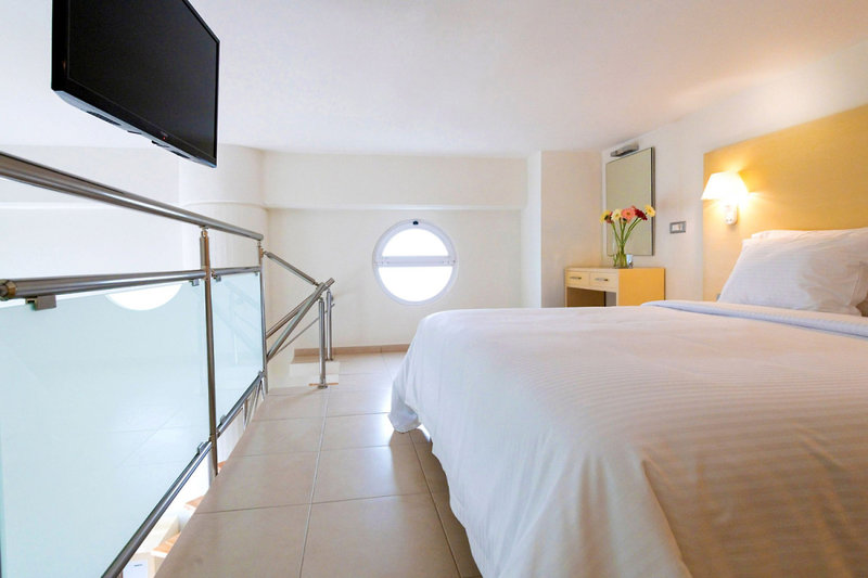 High Beach Hotels Collection 5