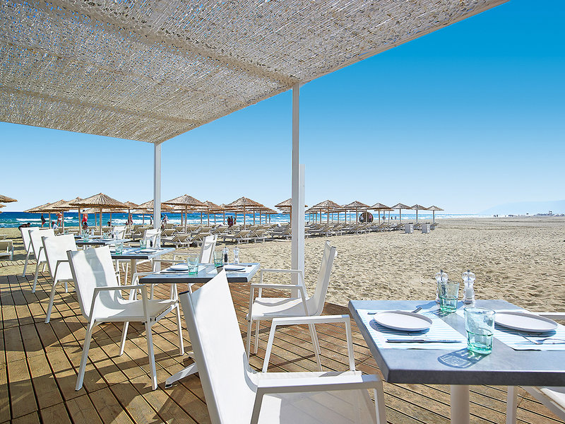 Anemos Luxury Grand Resort 8