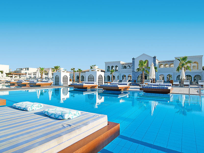 Anemos Luxury Grand Resort 9
