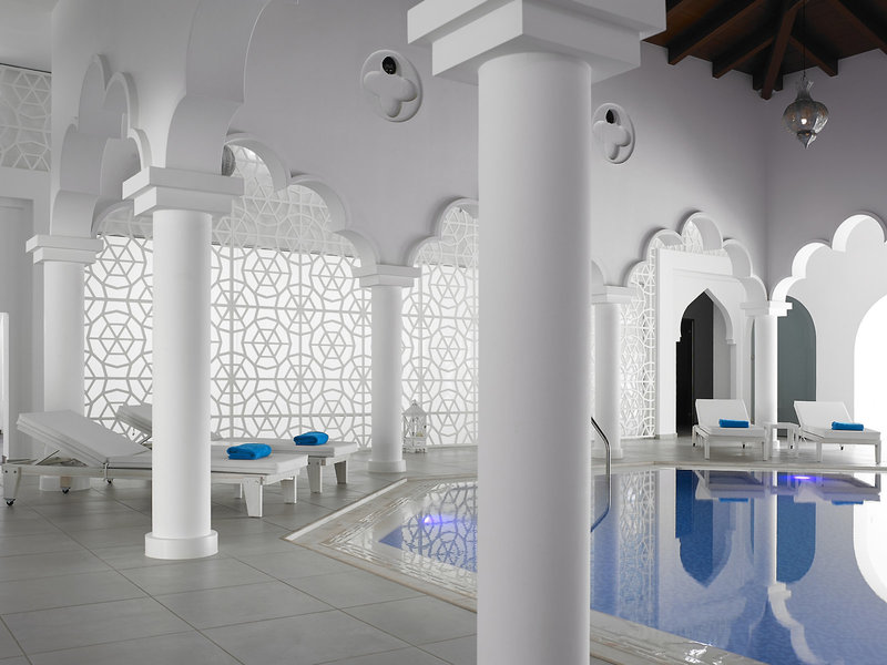 Anemos Luxury Grand Resort 9