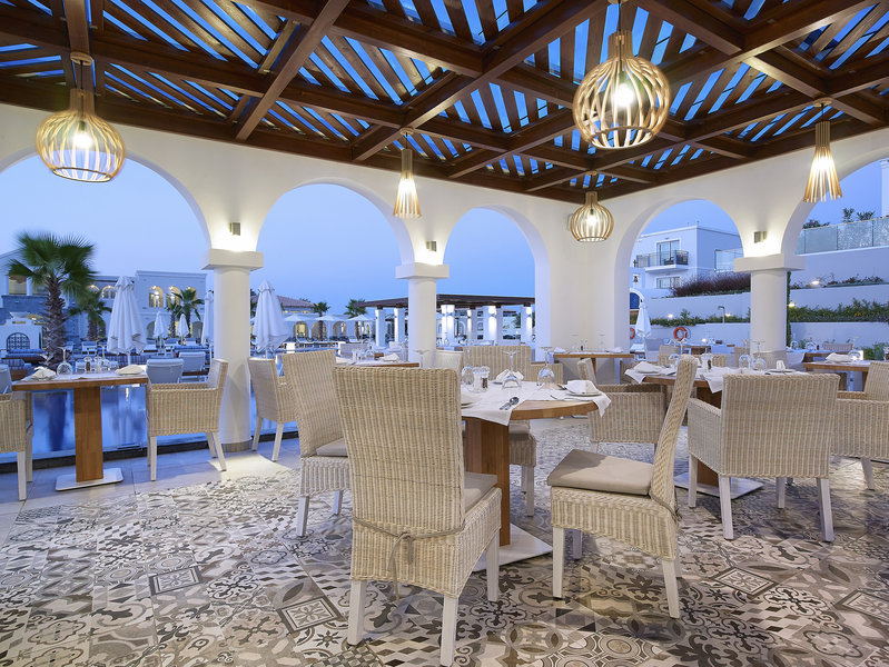 Anemos Luxury Grand Resort 7