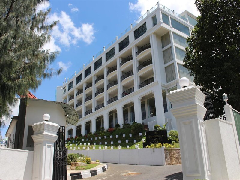 Grand Kandyan Hotel 3