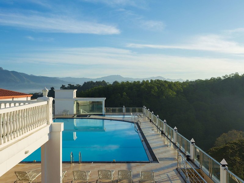 Grand Kandyan Hotel 7