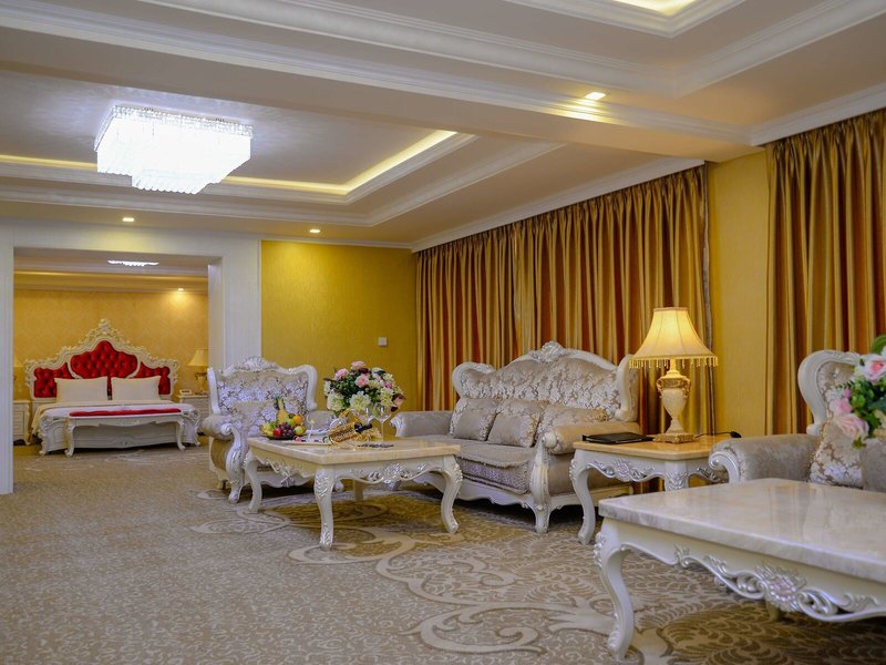 Grand Kandyan Hotel 12