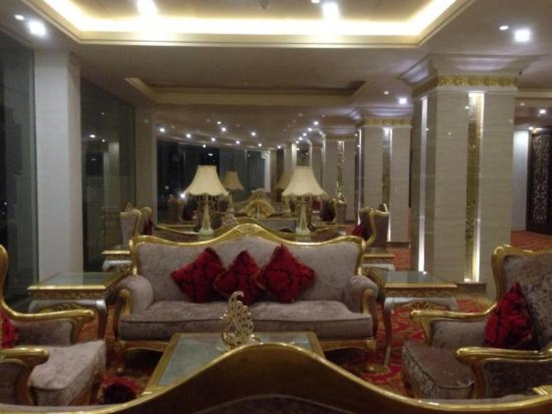 Grand Kandyan Hotel 17