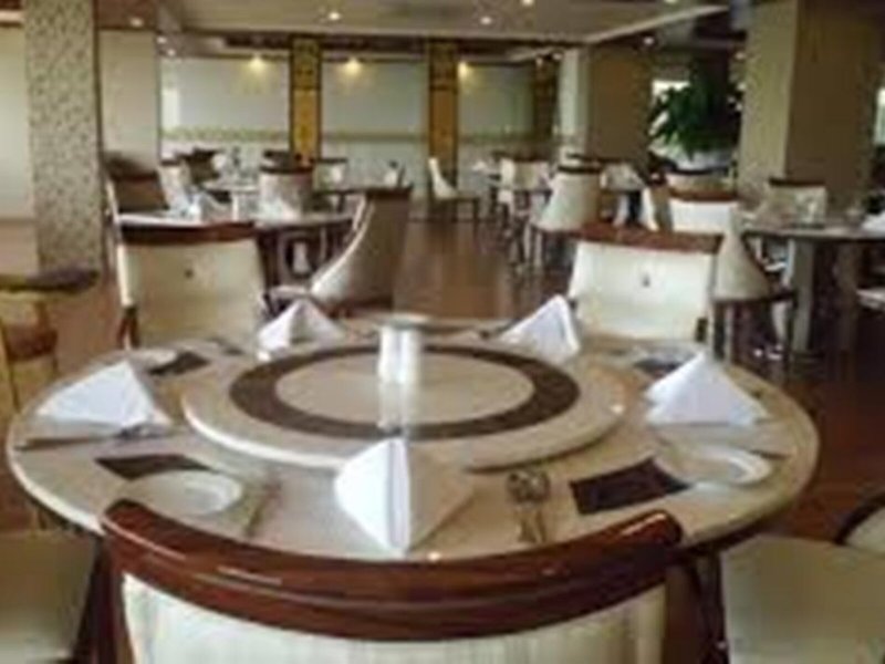 Grand Kandyan Hotel 21