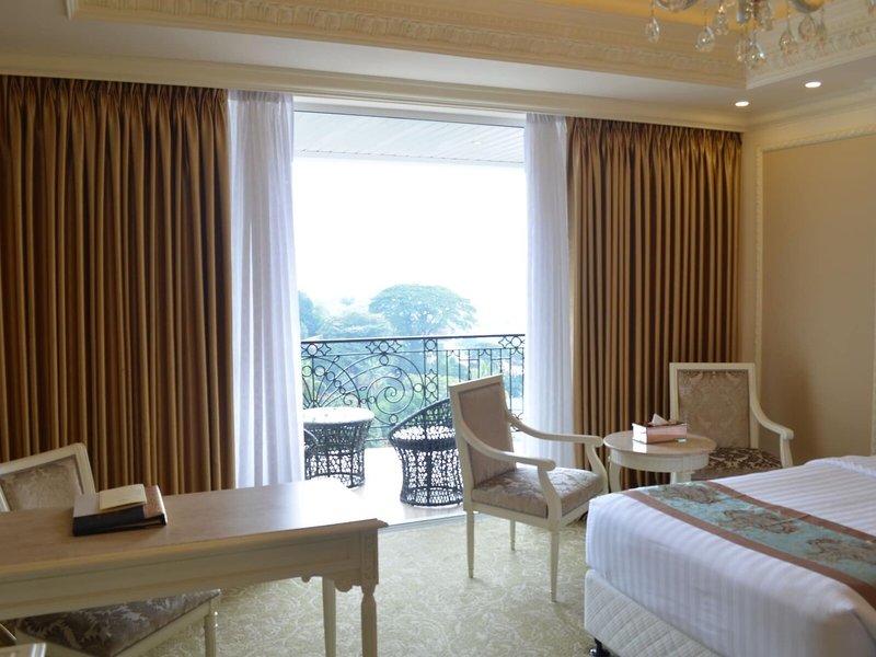 Grand Kandyan Hotel 39