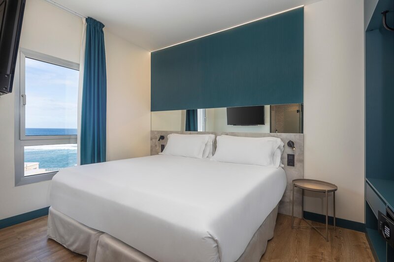 Occidental Las Canteras 45