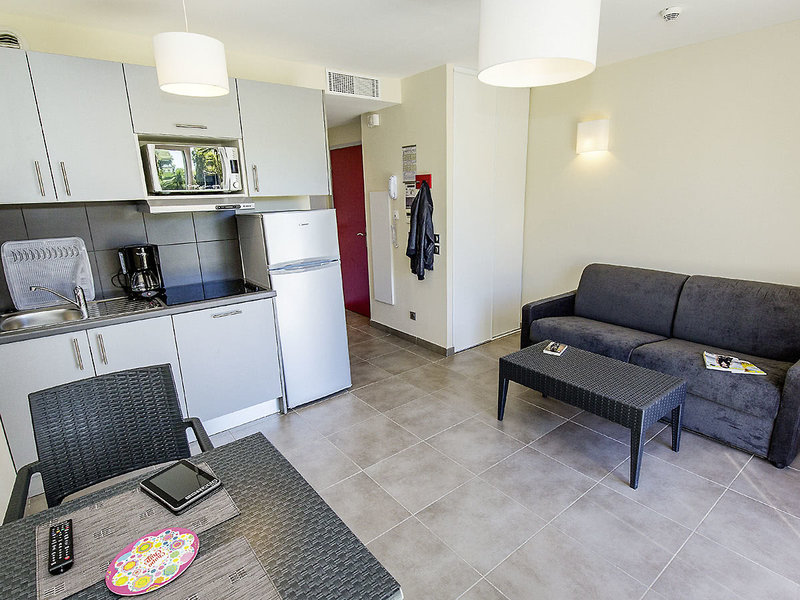 Les Perles de Saint Tropez 2