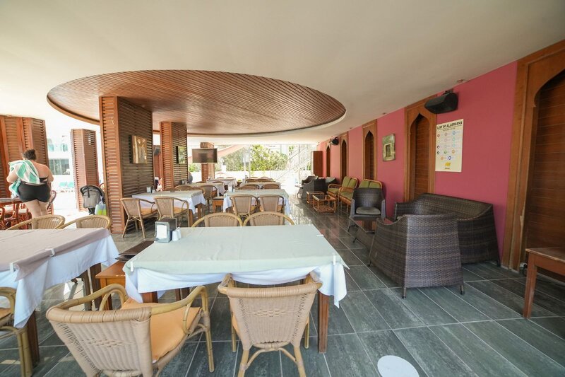 Candan Apart Hotel 8