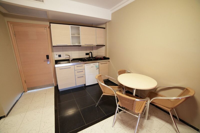 Candan Apart Hotel 14