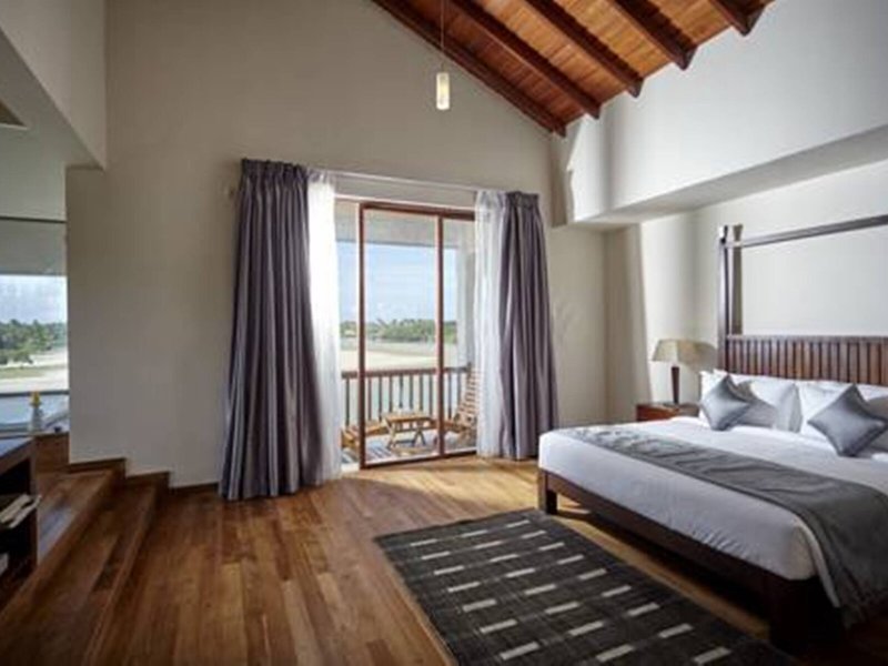 Amaranthe Bay Resort & Spa 36 - Room Example