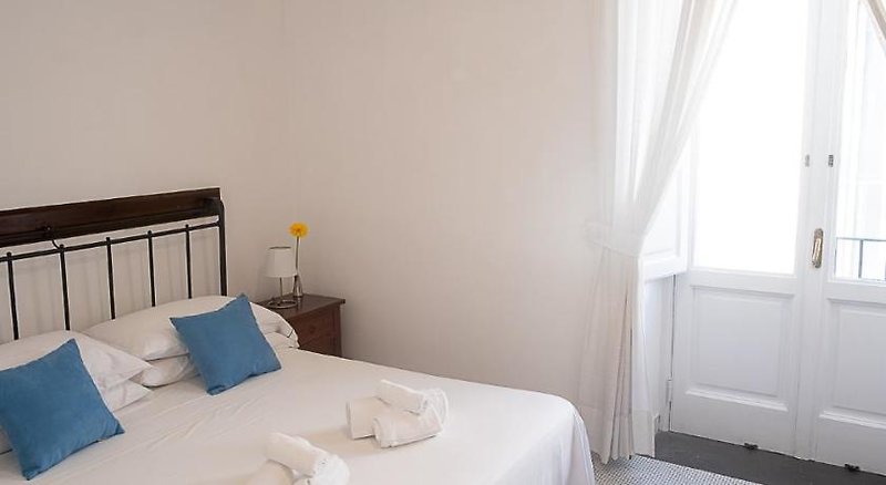Antico Palazzo Scala 18