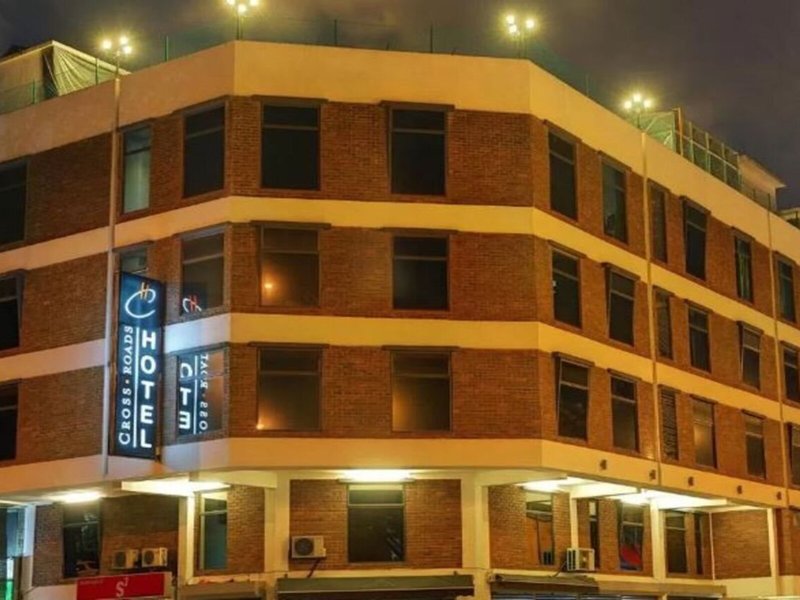 Crossroads Hotel 3