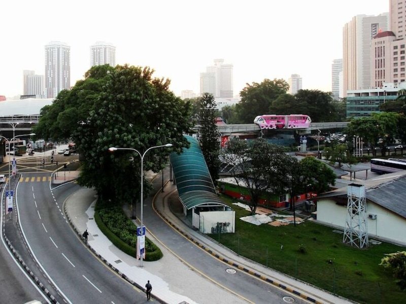 Crossroads Hotel 4