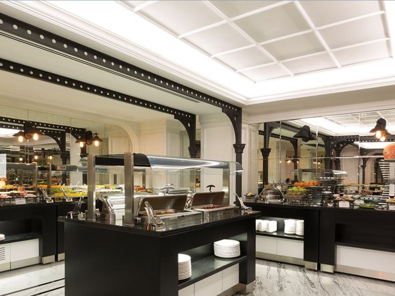 Metropolitan Hotels Taksim 11