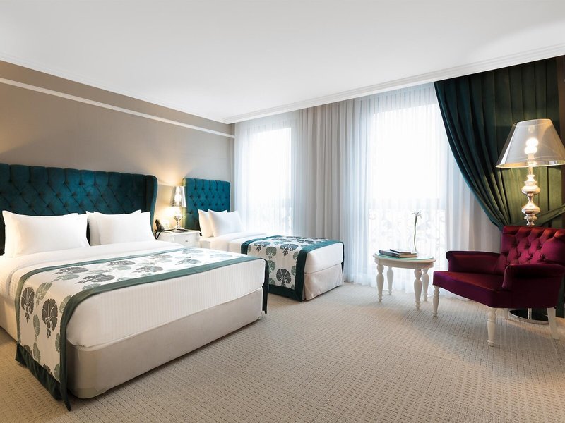 Metropolitan Hotels Taksim 14