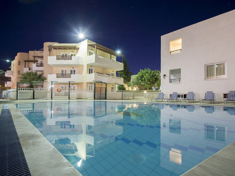 Horizon Beach & Stelios 11