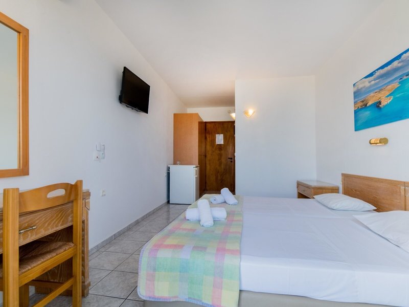 Horizon Beach & Stelios 46