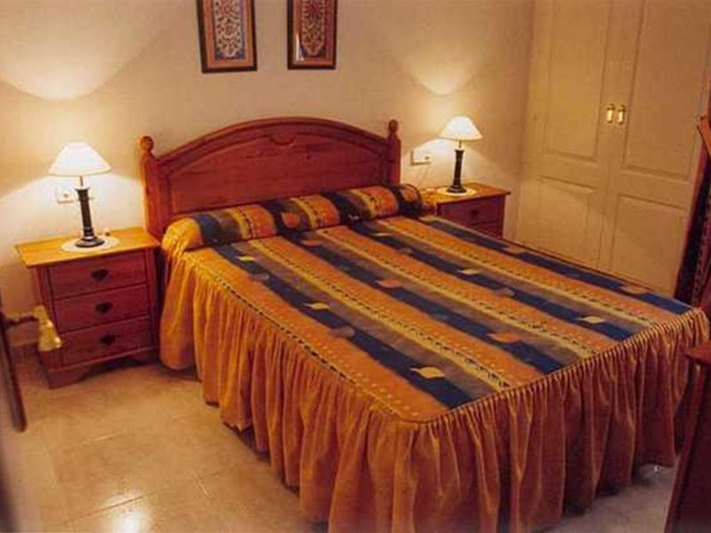 ATH Roquetas de Mar 16