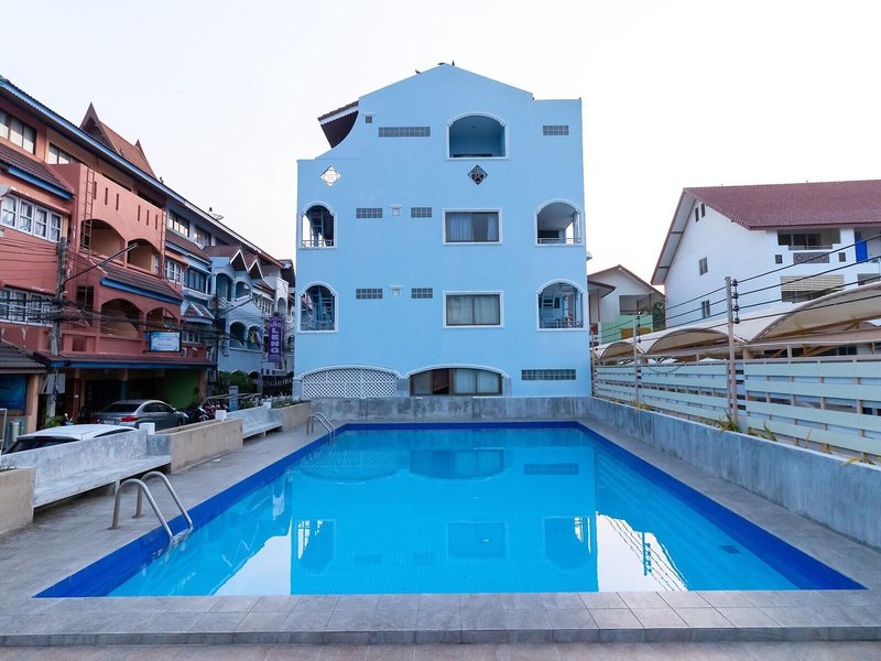 Thipurai Beach Hotel 9