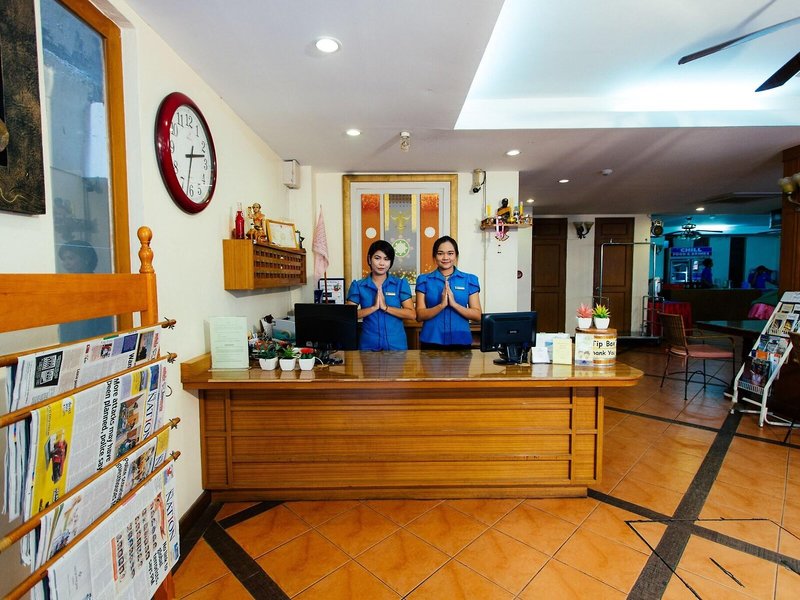 Thipurai Beach Hotel 12