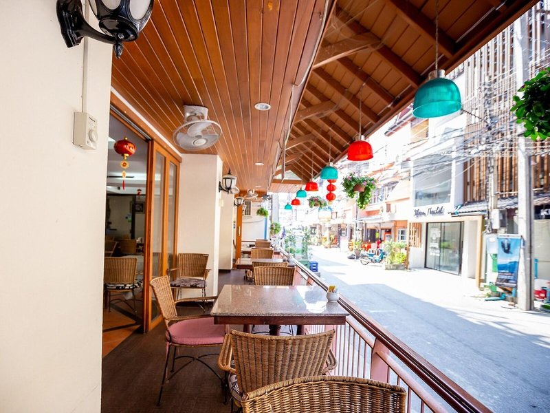 Thipurai Beach Hotel 16